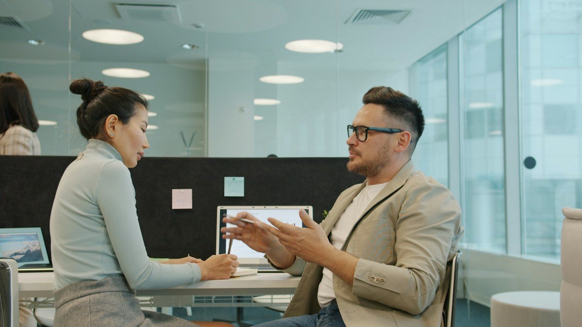 Micromanagement jaagt je beste mensen de deur uit